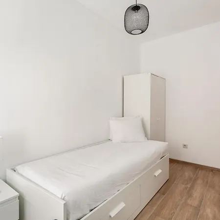 Joivy Central & Spacious Apt In Porto Exterior photo